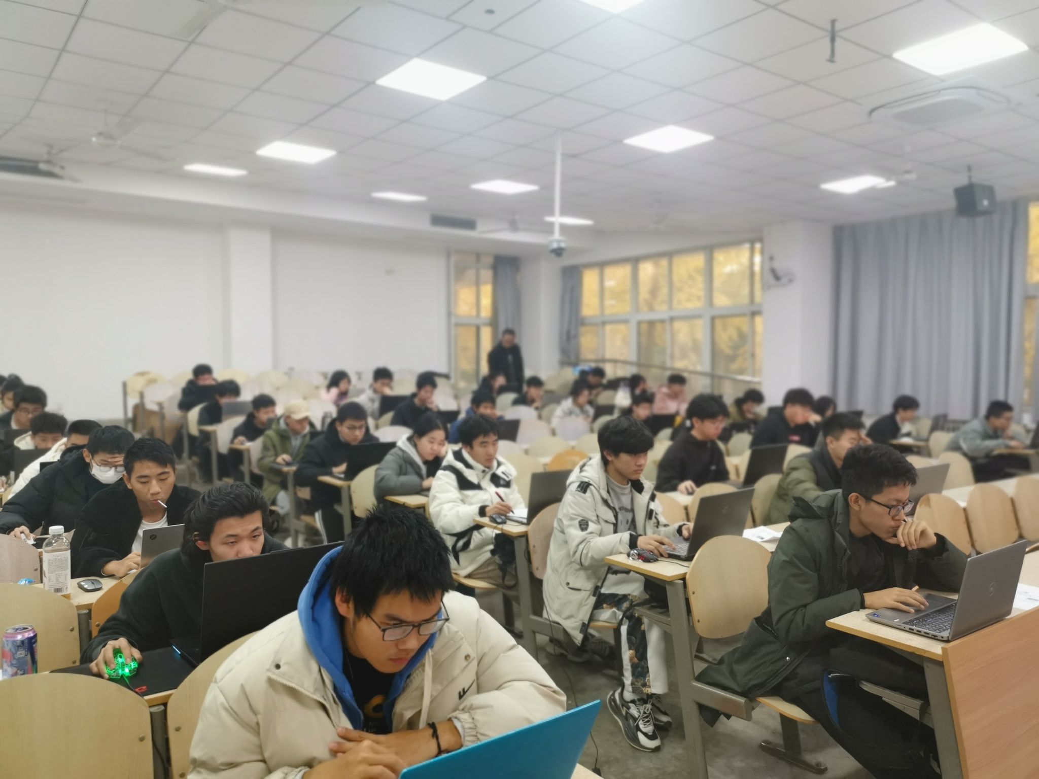 喜报：我校学子在“第五届全国高校计算机能力挑战赛”中荣获佳绩