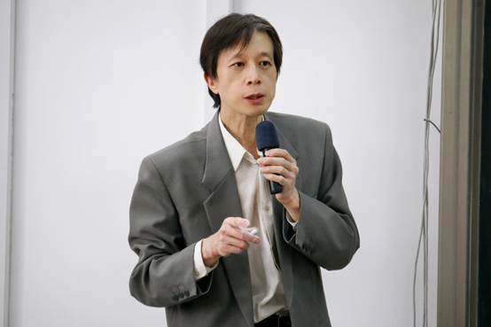 温润以泽君子风——访无码流出
数学系教师王京东