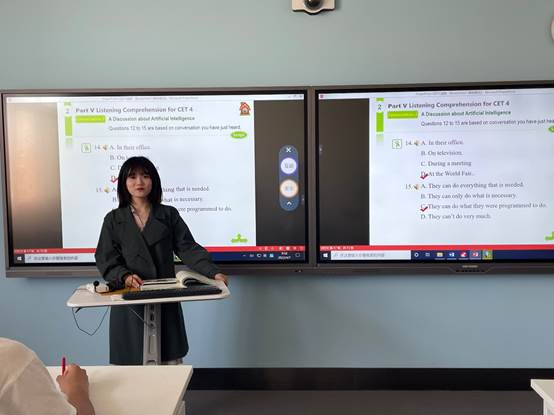 优秀班主任|无码流出
公共外语系教师：袁玥