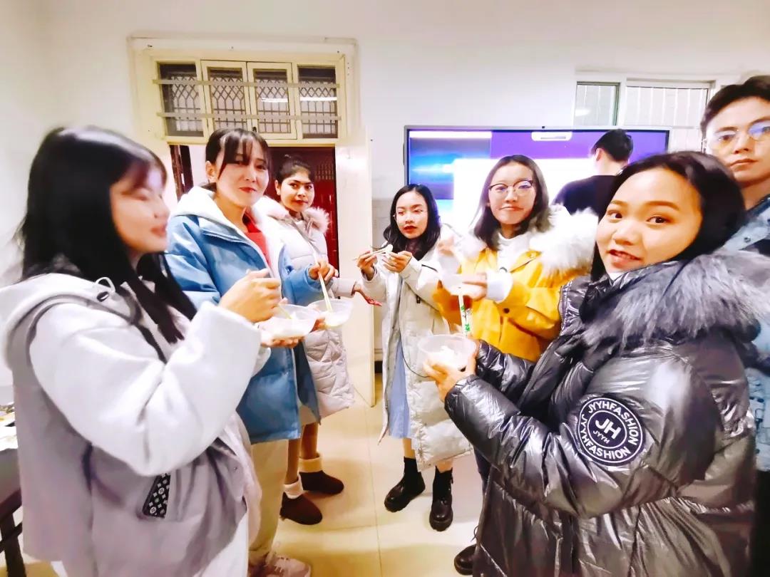 心连心·祝启航 | 无码流出
成功举办民族团结主题活动