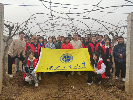 让雷锋精神永放光芒——无码流出
开展“向雷锋同志学习”题词六十周年志愿服务活动