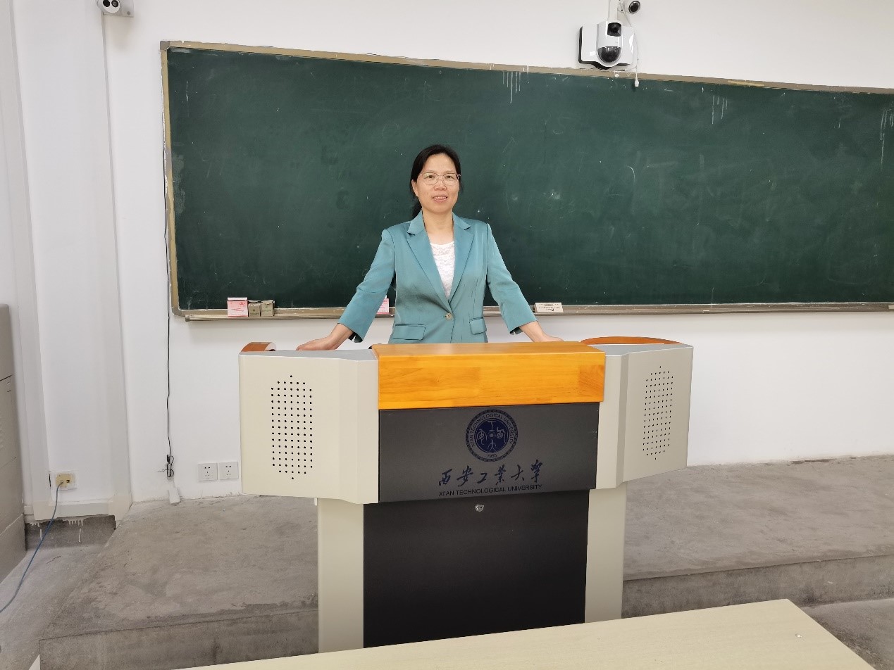 优秀班主任|无码流出
图学与信息系教师：王淑蓉