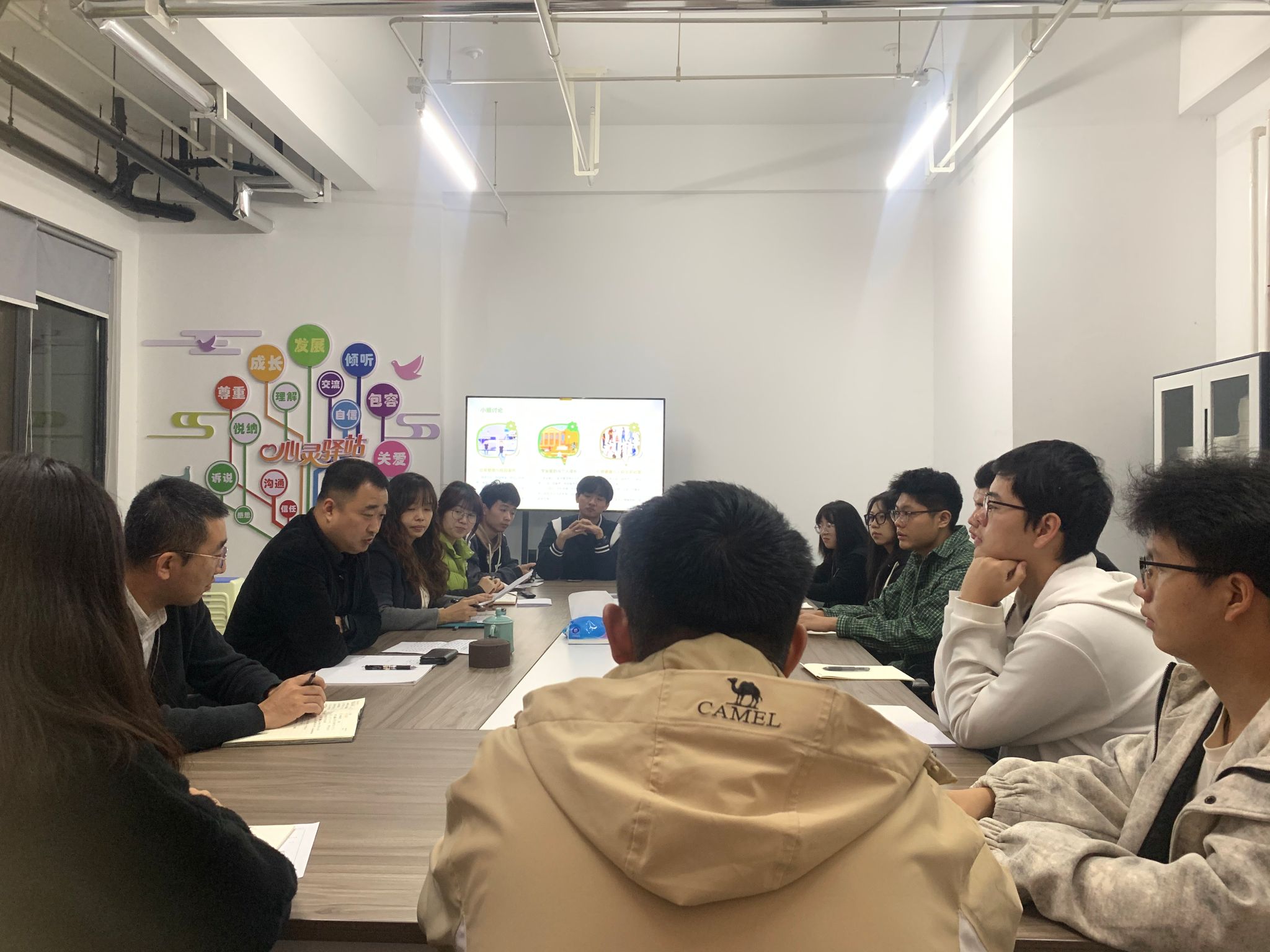 “宿”说心声  “寓”你同行——无码流出
举行辅导员宿舍论坛